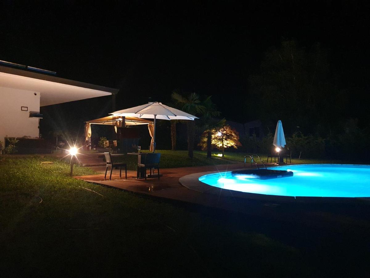 Villa Mariel Lago Maggiore Gravellona Toce Exterior photo